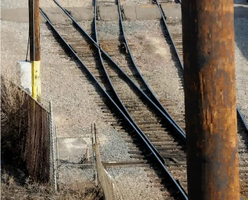 Does The Crane Track Belong To The Driving Track