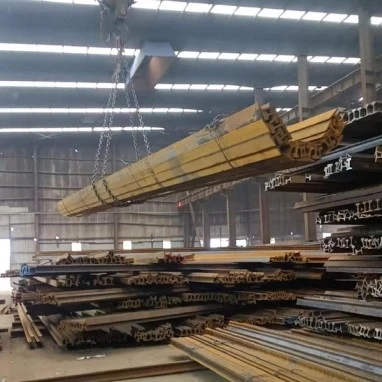 Packaging and shipment of 100lb steel rails Packaging and shipment of 100lb steel rails