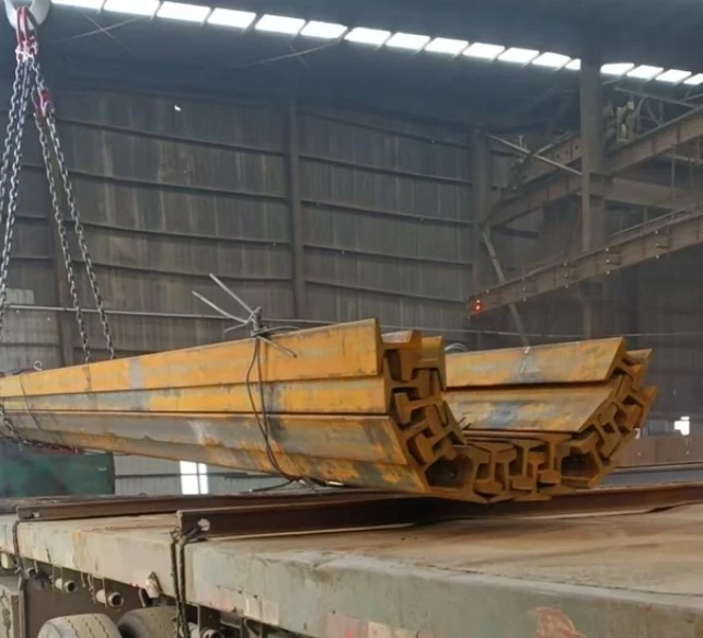 asce60-rail-loading-flatbed-truck asce60-rail-loading-flatbed-truck